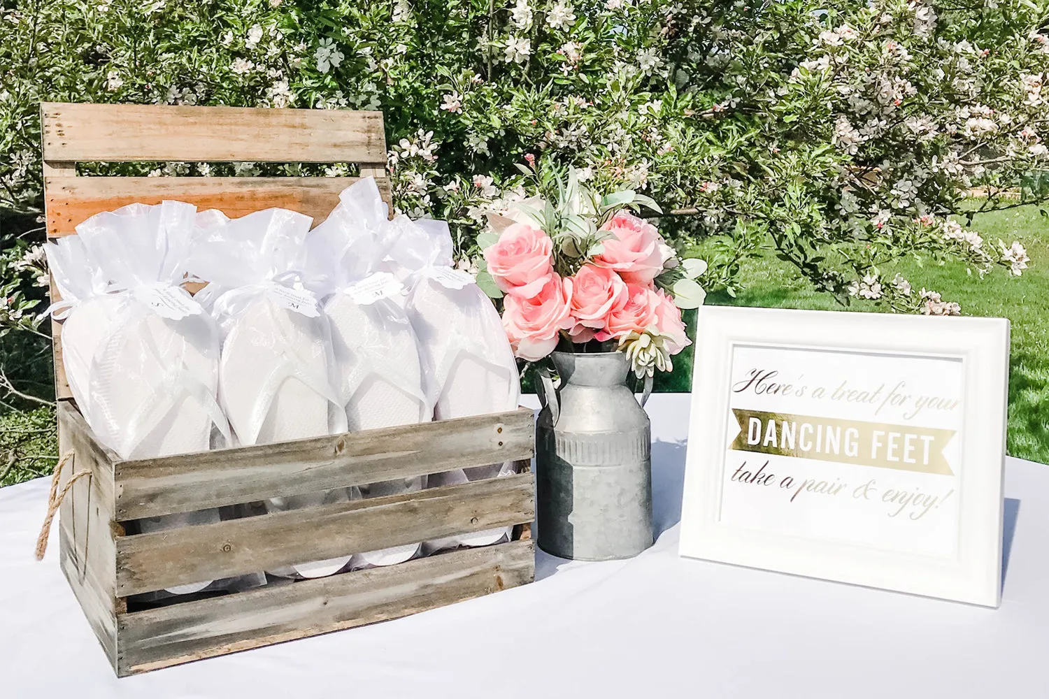 Antique Crate Bulk Flip Flop Kit Wedding Favors
