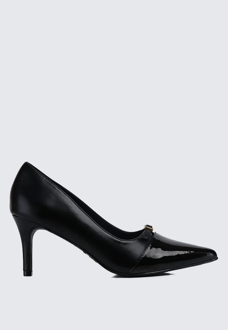 Callen Pointed Toe Pumps (Black)