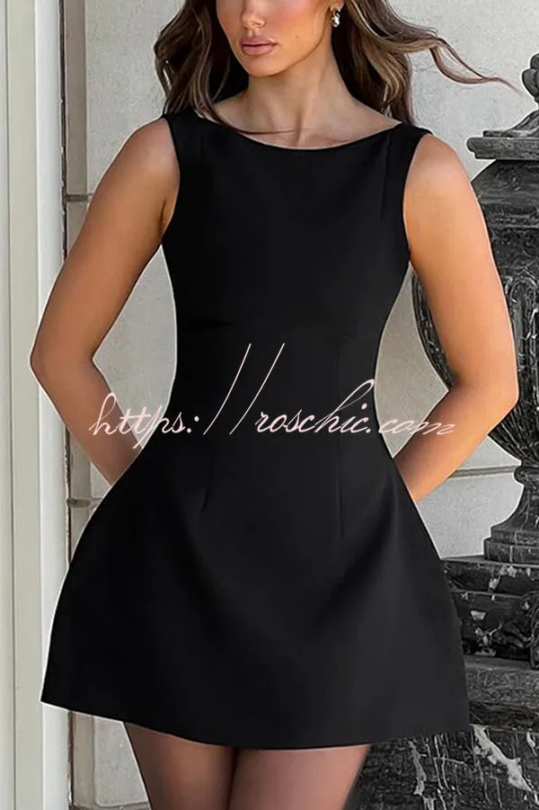 Cosmopolitan Chic High Neck Scoop Back Bubble-shaped Mini Dress