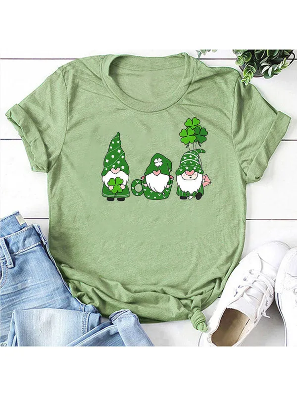 Madeline Women's New Three Bearded Old Men   Clover Print St. Patrick's Day Short-Sleeved T-Shirt
