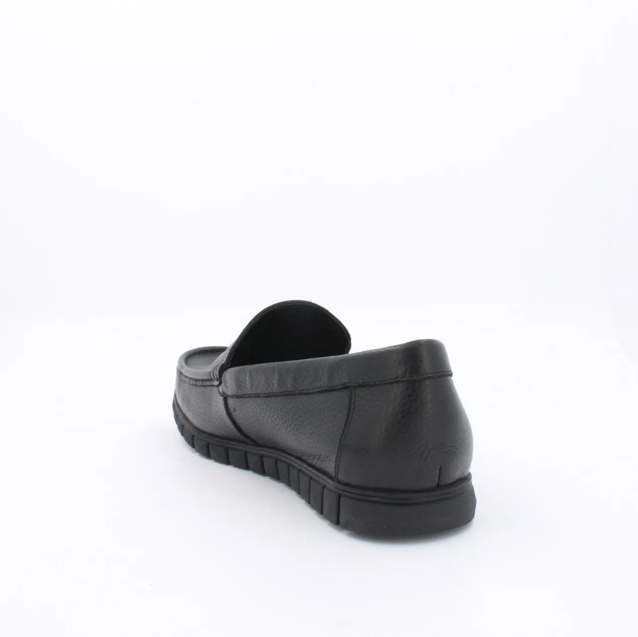 WALUKESH MOCCASINS - BLACK