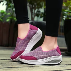 Women's Flying Woven Comfy Walking Sneakers