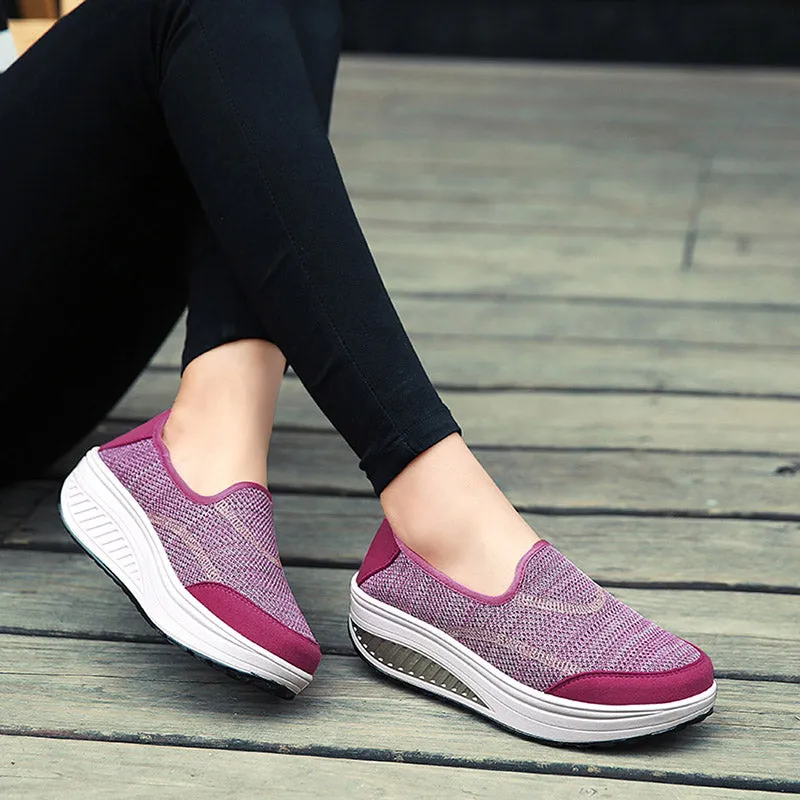 Women's Flying Woven Comfy Walking Sneakers